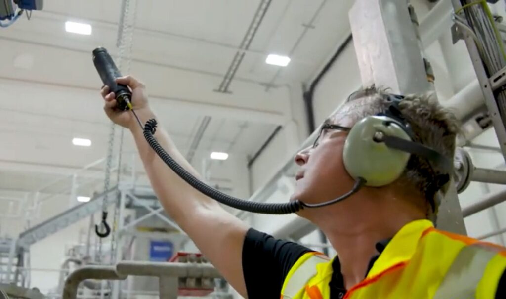 LeekSeek Compressed Air and Gas Leakage Detection & Management